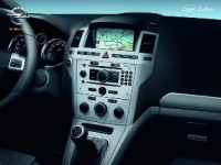 zafira_gal_09_m85_b.jpg