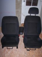 102_0938.JPG (44.5 KiB) Zobrazeno 4557 x sedadla hotova