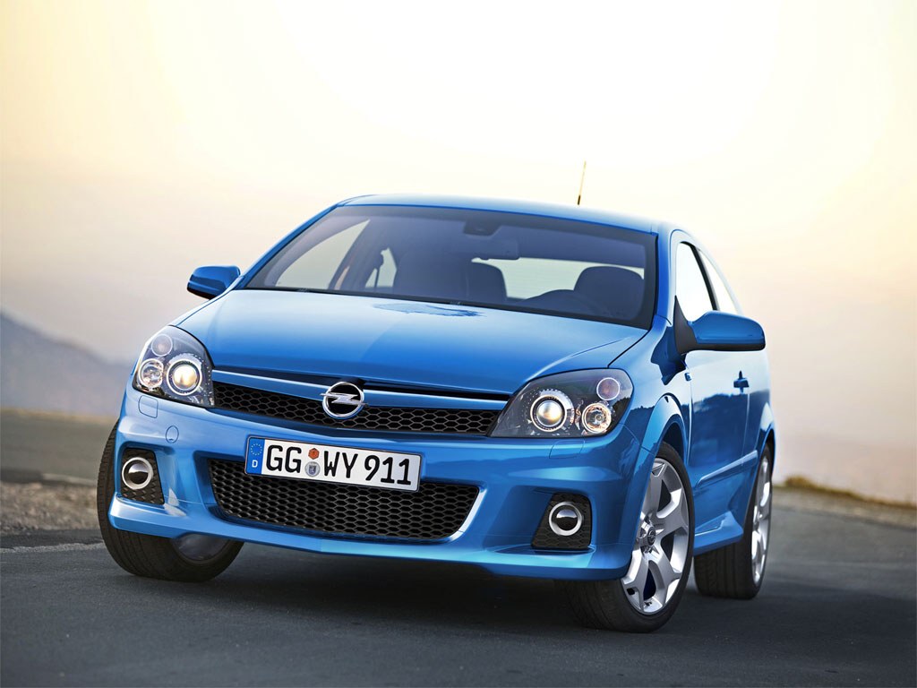 Opel Astra H GTC OPC 2