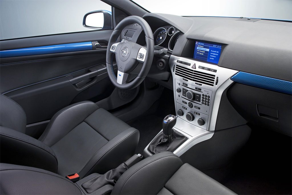 Opel Astra H GTC OPC 6