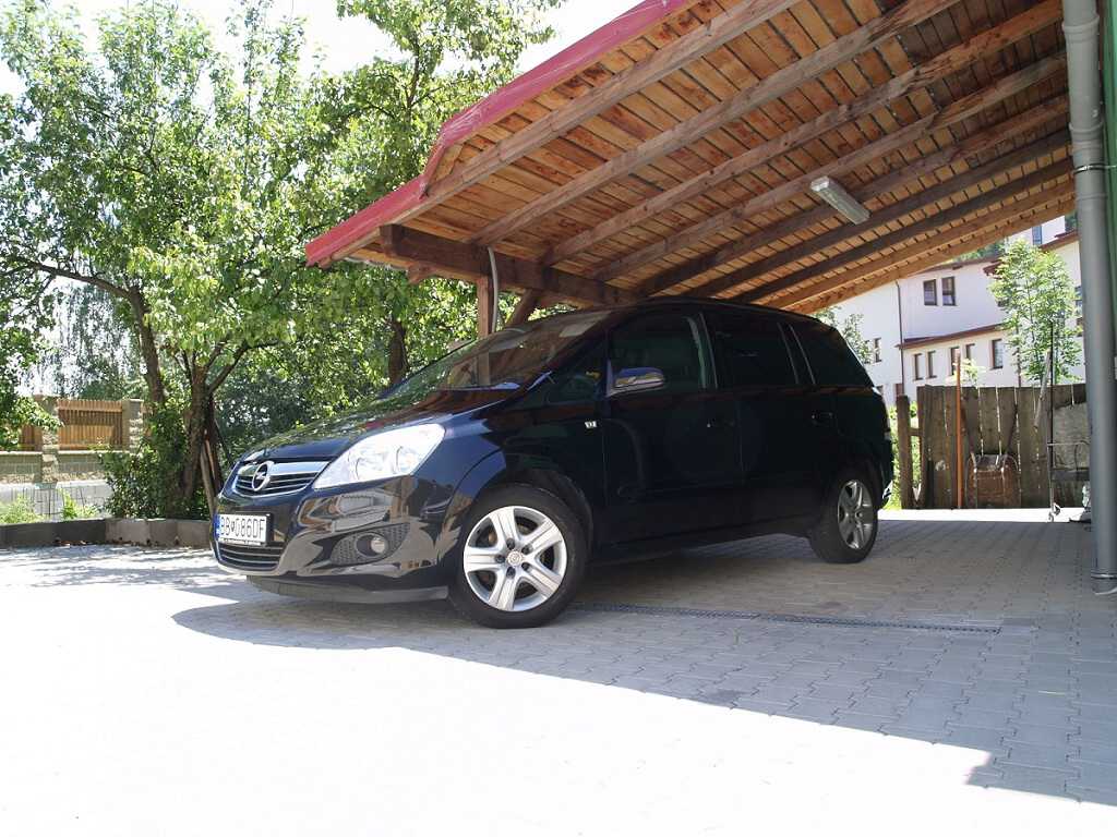 Opel Zafira 1.8 Enjoy