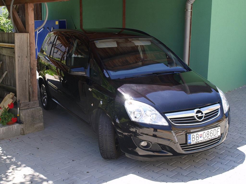 Opel Zafira 1.8 Enjoy