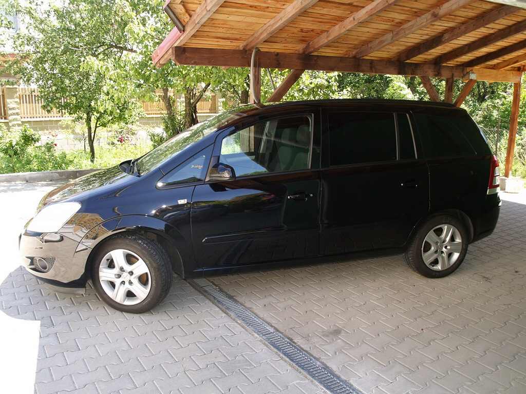 Opel Zafira 1.8 Enjoy