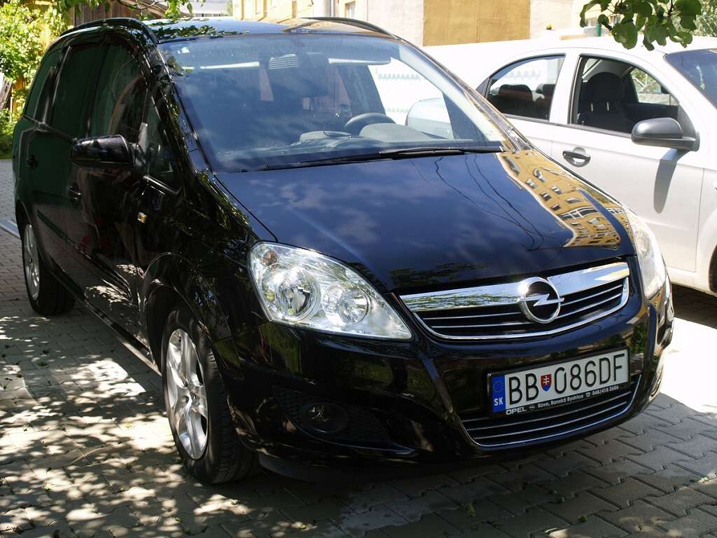 Opel Zafira 1.8 Enjoy