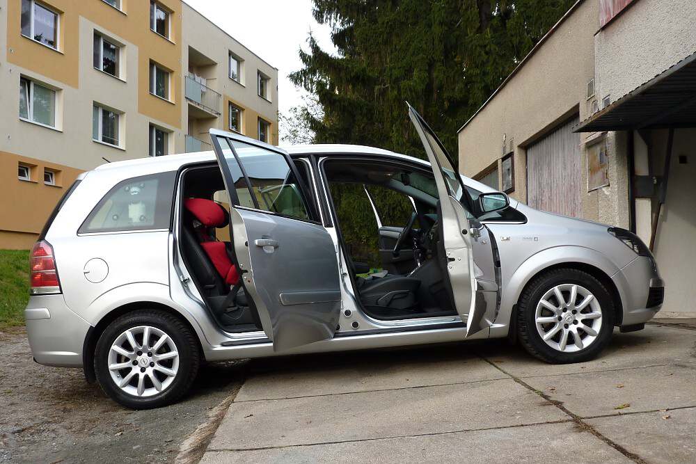 Opel Zafira 1.9 CDTI (88 kW) Automat Cosmo