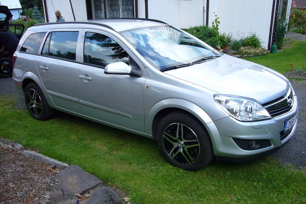Astra H Caravan 1,9 CDTI