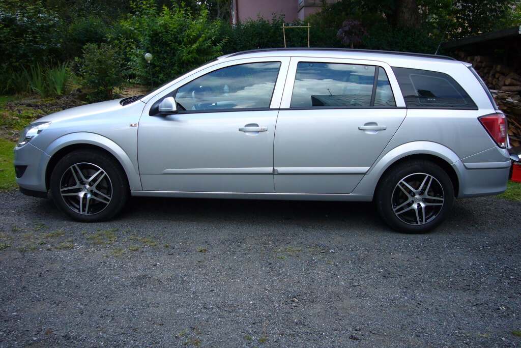 Astra H Caravan 1,9 CDTI