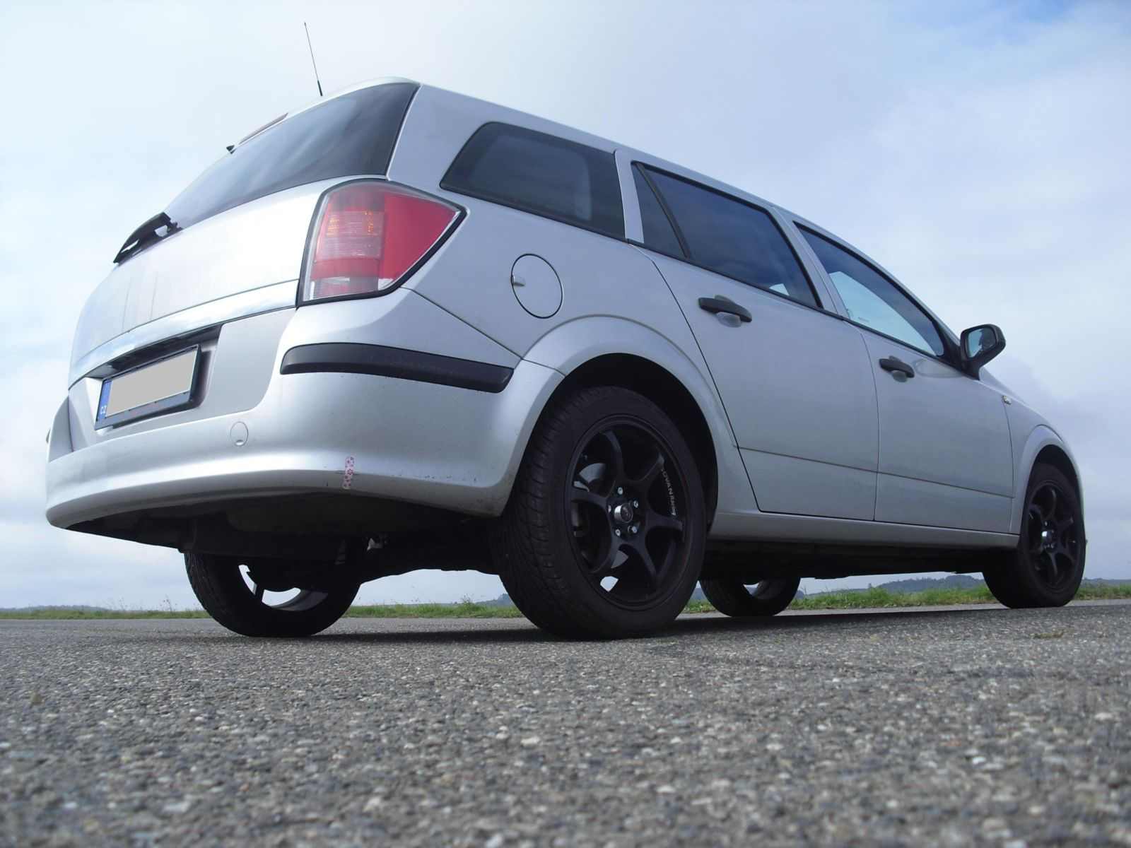 Opel Astra H caravan 1.7CDTI 59kw