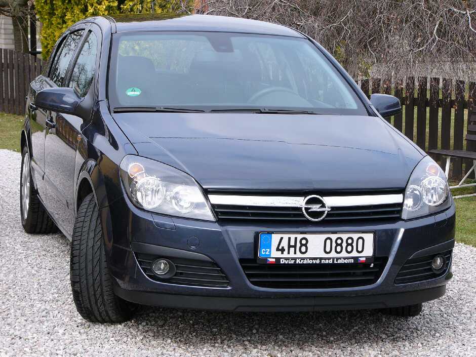 Labakan 1,6 Twinport 77kW 2006 