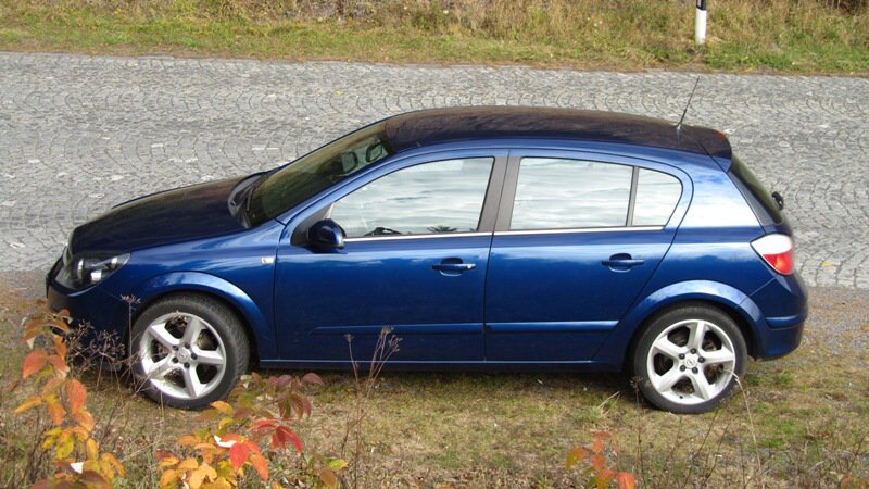 OPEL ASTRA H 1.8 COSMO