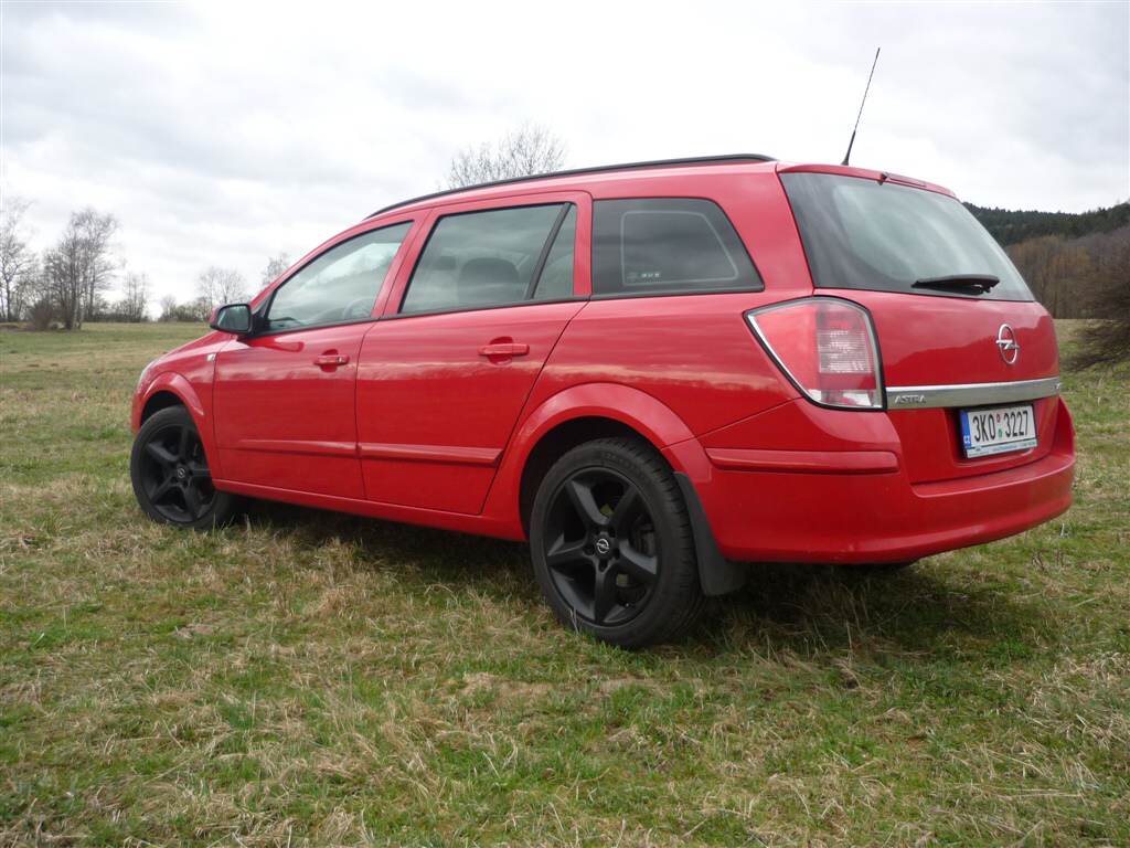Jirkovo Astra H caravan 