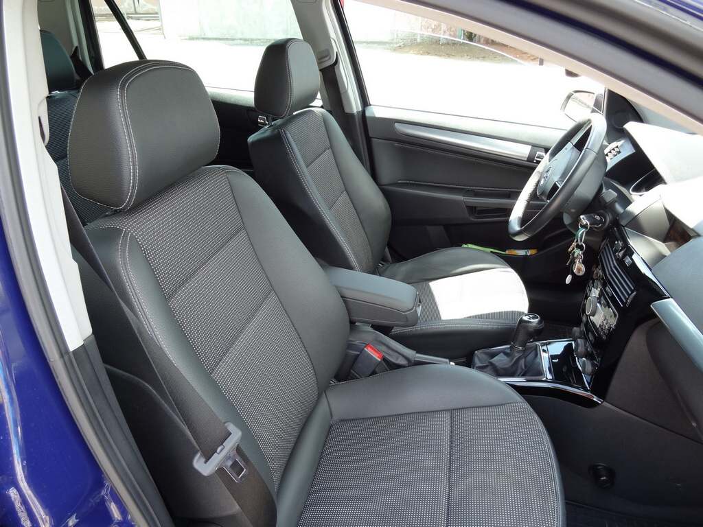 Q-čkové H-čko - Opel Astra Caravan 1.7CDTi 
