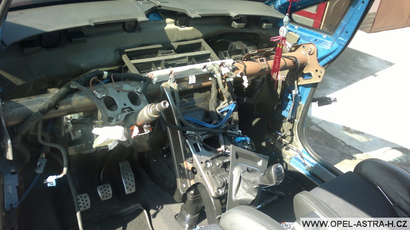 Opel Zafira B OPC