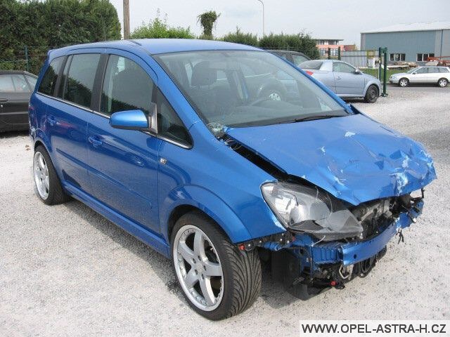 Opel Zafira B OPC