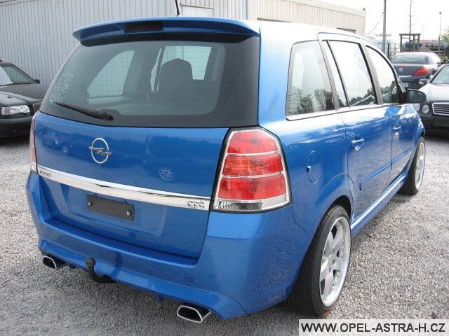 Opel Zafira B OPC