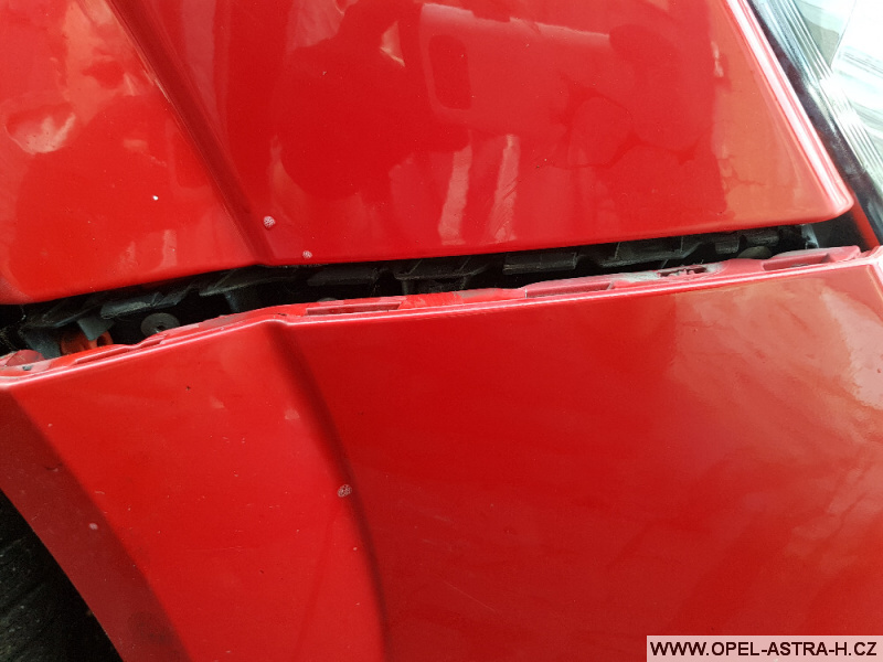 Výměna xenonové výbojky Opel Astra H 13
