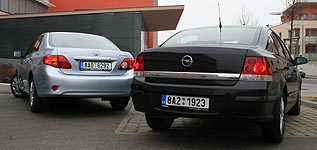 astra sedan toyota corolla