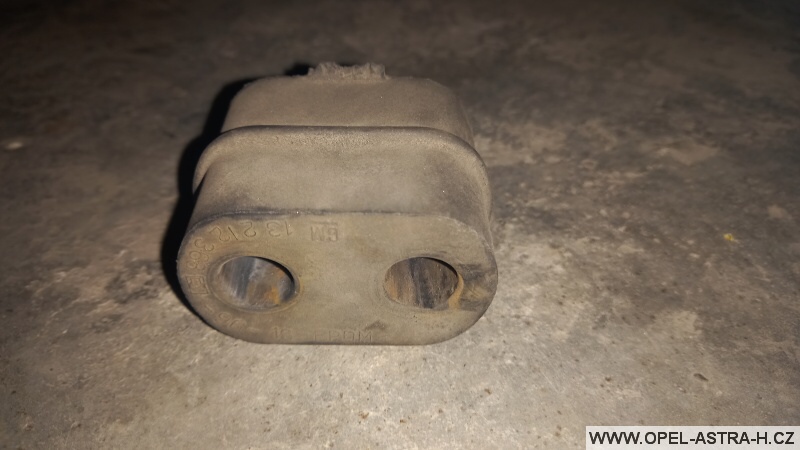 Guma výfuku Opel Astra H