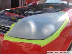Leštění předních zašlých krycích plastů světel