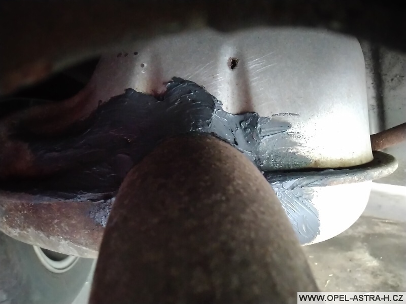 Muffler Weld tmel na výfuky 7