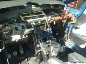 Zafira B OPC – Modrý deník – IV. Přestavba na automatickou klimatizaci