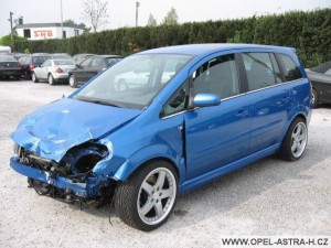 Zafira B OPC – Modrý deník – II. Zakoupení a oprava