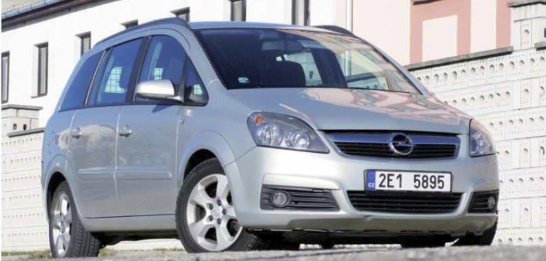 opel_zafira_recenze_2011