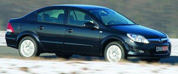 Opel astra sedan